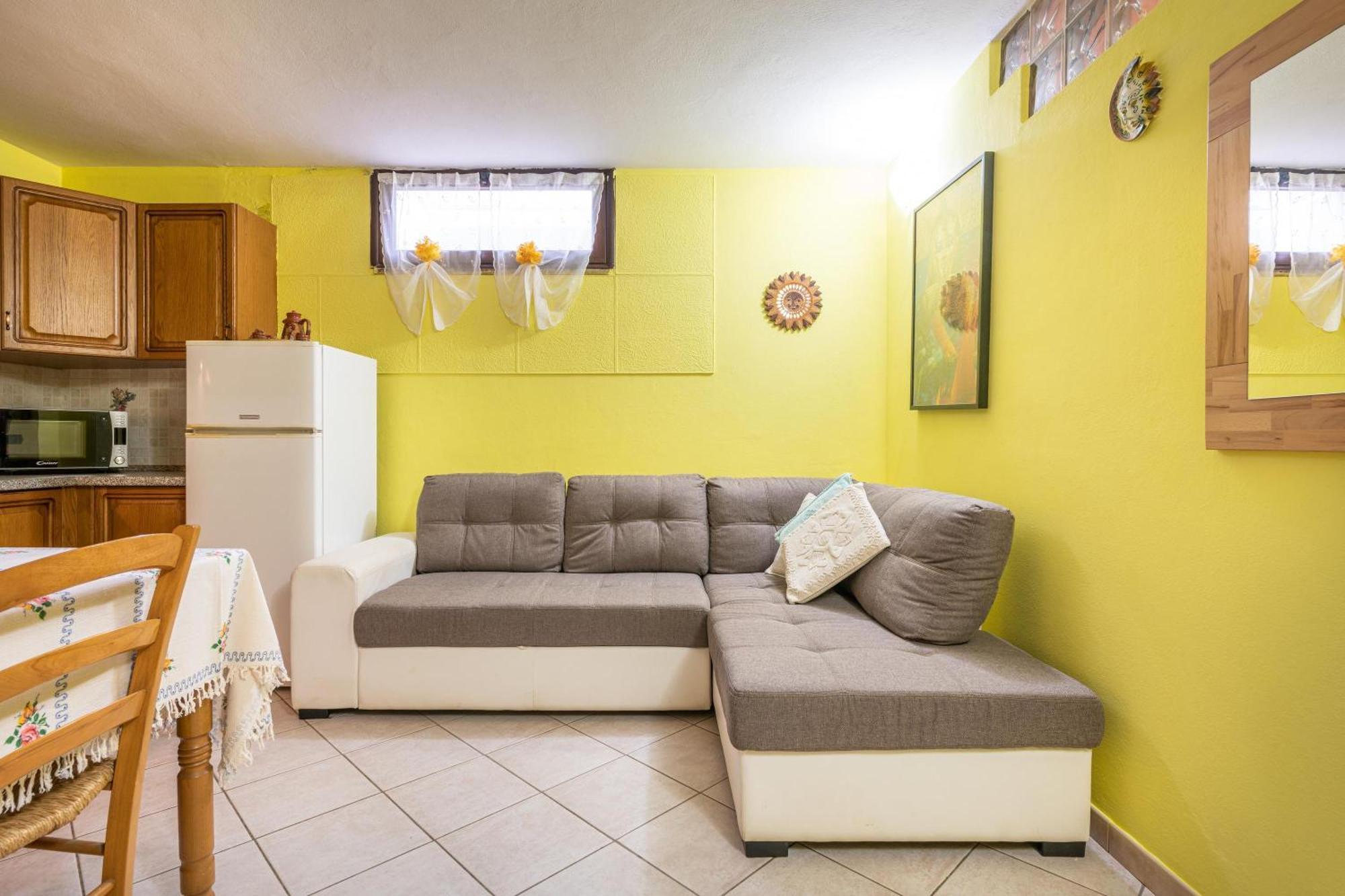 Appartamento Domus Blanca Ivan Castiadas Esterno foto